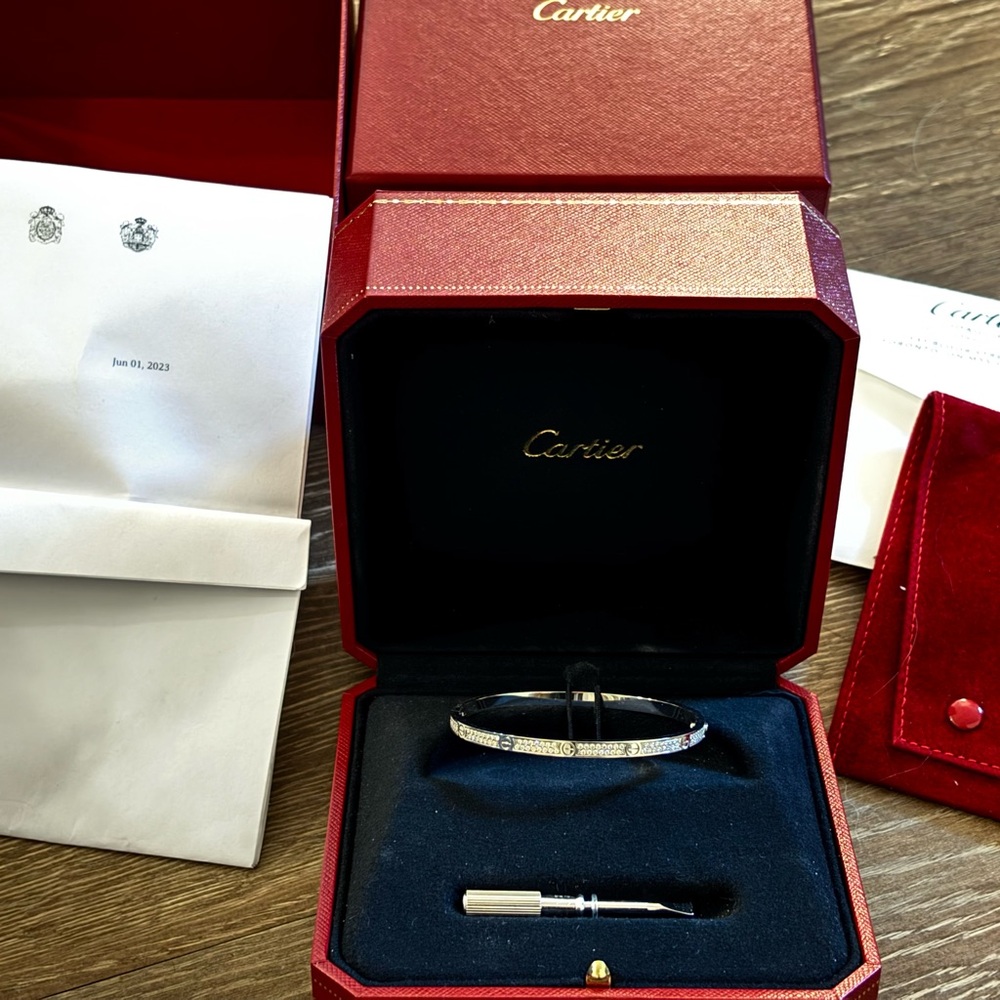 New！Cartier Full Diamond Love Bracelet in White Gold - Unworn with Complete Set